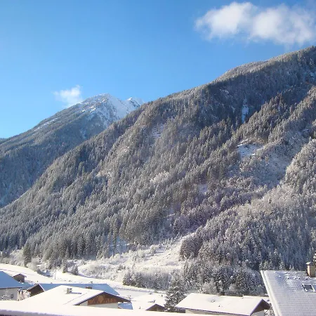 Alpenhaus Christian *