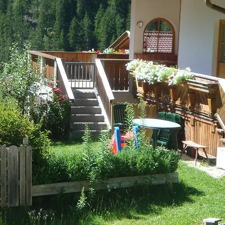 Alpenhaus Christian Apartmán Neustift im Stubaital