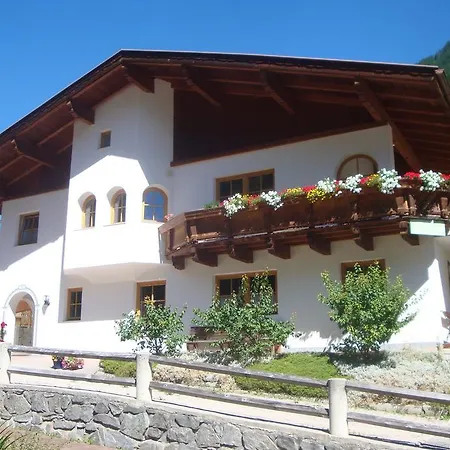 Apartmán Alpenhaus Christian Neustift im Stubaital