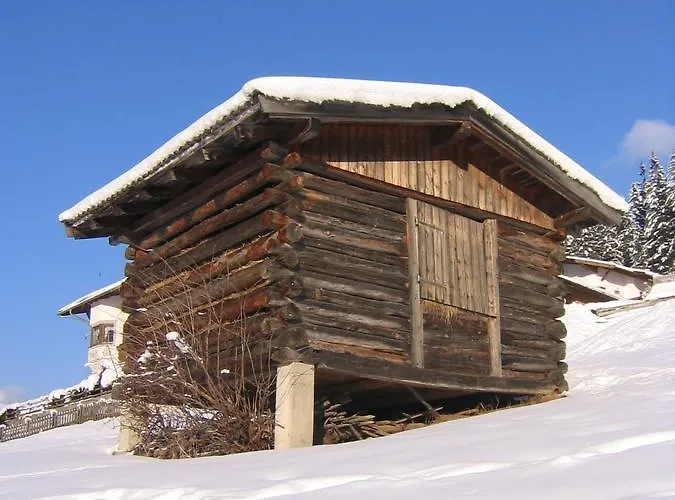 Alpenhaus Christian * ノイシュティフト・イム・シュトゥーバイタール